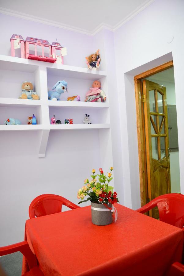 Anastasia Apartment Kutaisi Ngoại thất bức ảnh